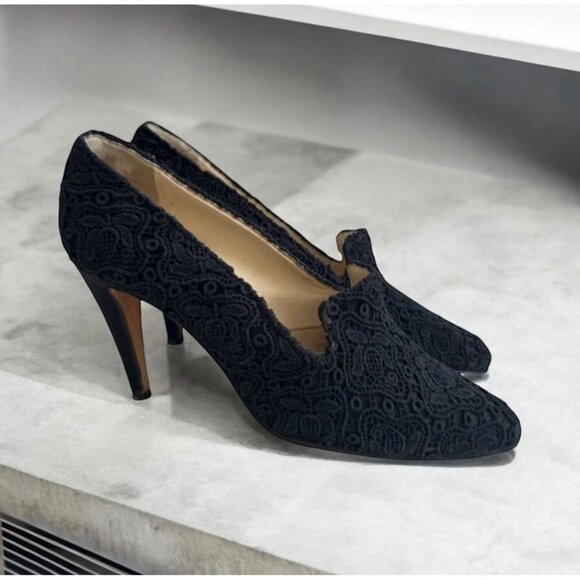 FIGUEROA Vintage Black Lace Loafer Heels Size 5 - Picture 1 of 8